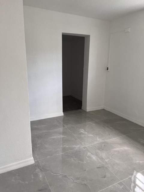5012 SW 22nd Street, West Park FL - photo 12 of 23