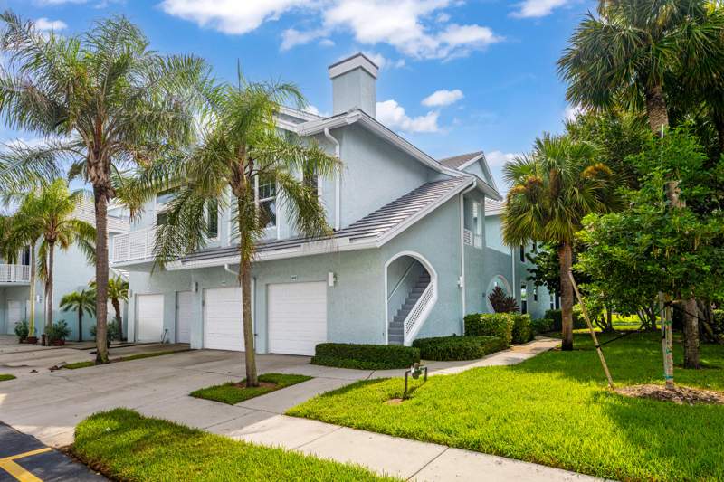 2 bedroom Condominium at 909 Mainsail Circle, Sea Colony Condo, Jupiter — photo 3
