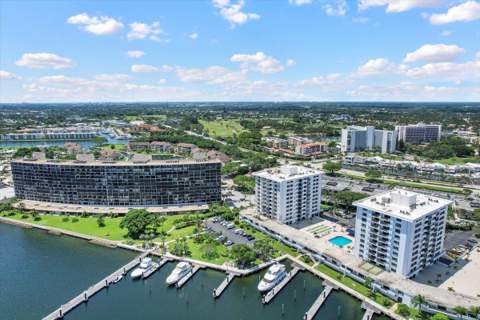 1200 Marine Way #304, North Palm Beach FL - photo 22 of 25
