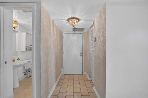 6463 La Costa Drive #402, Boca Raton FL - photo 8 of 27