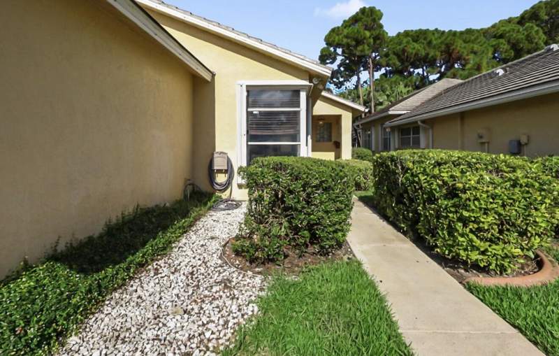 3 bedroom Single Family Residence at 172 Harbor Lake Circle, River Bridge 2, Greenacres — photo 5