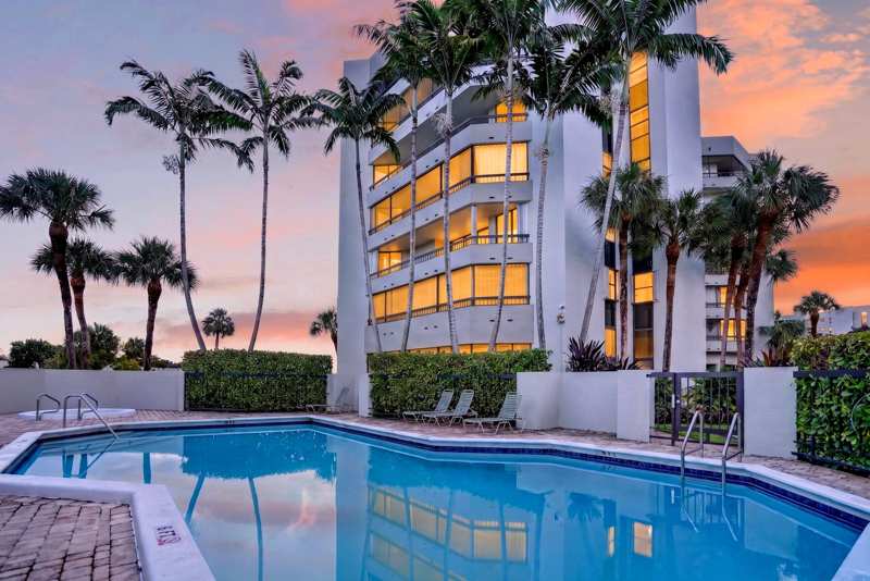 3 bedroom Condominium at 6463 La Costa Drive #402, La Costa Del Mar Condo, Boca Raton — photo 1