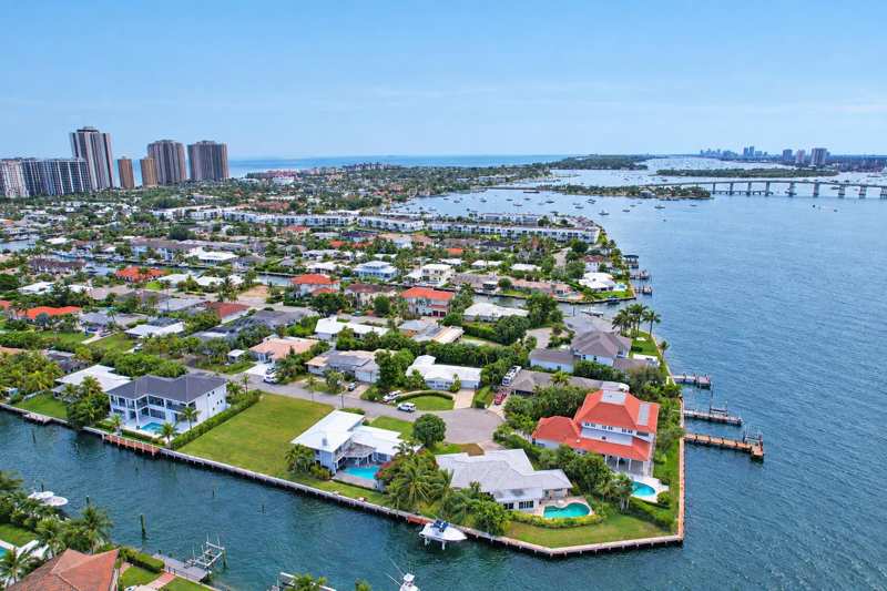 0 bedroom Single Family Residence at 1050 Bimini Lane, Palm Beach Isles 1, Singer Island — photo 1