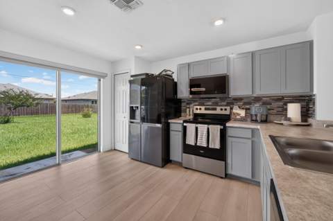 1051 SW Becker Road, Port St. Lucie FL - photo 12 of 38