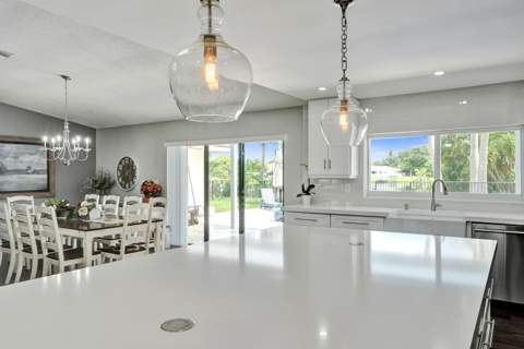 12072 NW 27TH Drive, Coral Springs FL - photo 17 of 81