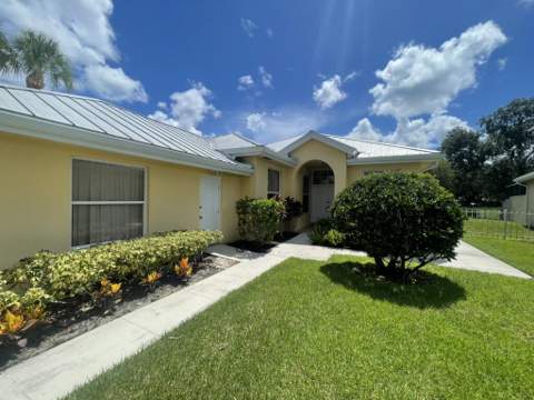 2571 SW Greenwich Way, Palm City FL - photo 7 of 33