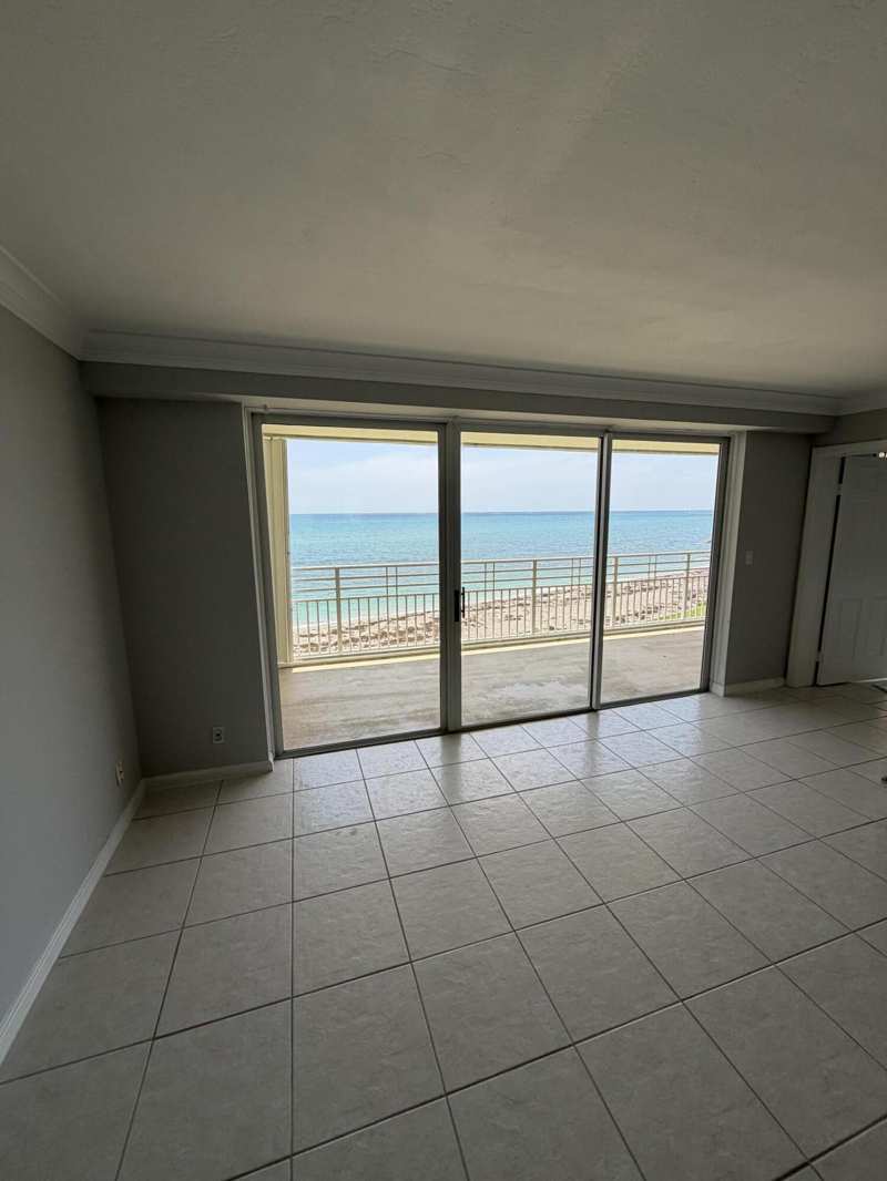 2 bedroom Condominium at 350 S Beach Road #403, Island House Northeast Condo Apts,, Tequesta — photo 1