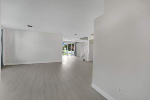 2666 Sawyer Terrace, Wellington FL - photo 16 of 93