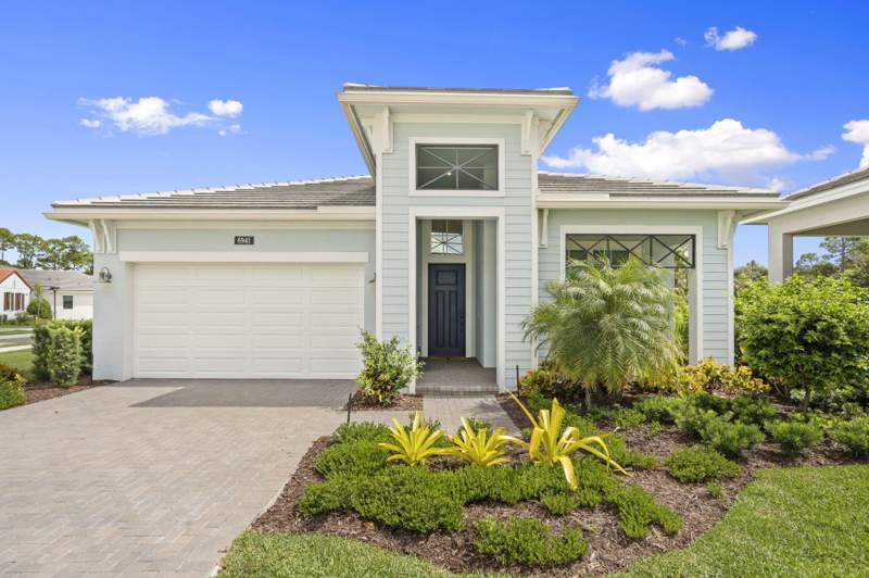 3 bedroom Single Family Residence at 6941 SE Haven Lane, Cove Royale Pud Phase 1, Stuart — photo 2