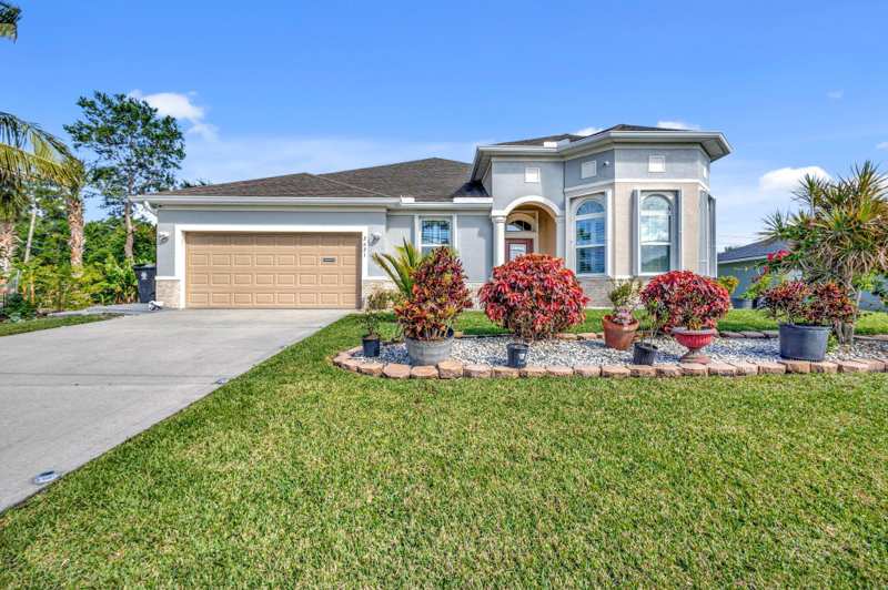 5 bedroom Single Family Residence at 2621 SW Feather Terrace, Port St Lucie Section 14, Port St. Lucie — photo 1