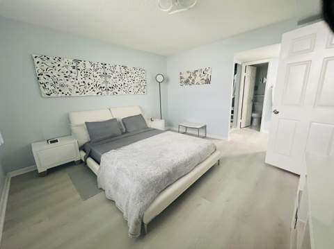 3635 Whitehall Drive #404, West Palm Beach FL - photo 18 of 38