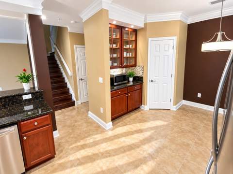 4760 Sierra Lane, Coconut Creek FL - photo 6 of 27