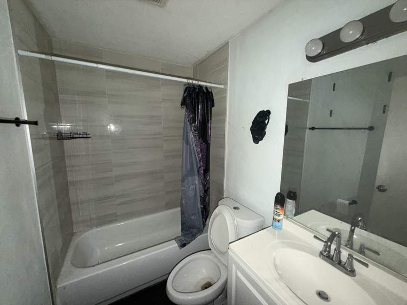 3 bedroom Single Family Residence at 2121 NW 26th Avenue, North West Lauderdale Add Amd, Fort Lauderdale — photo 5