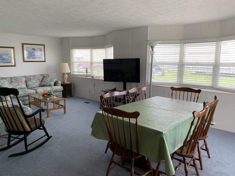 2 bedroom Manufactured Home at 3 Oro Grande Way, Spanish Lakes One, Port St. Lucie — photo 2