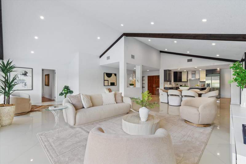 4 bedroom Single Family Residence at 19744 Boca Greens Drive, Boca Greens 1, Boca Raton — photo 5