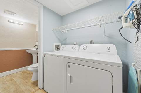 2200 White Pine Circle #B, Greenacres FL - photo 16 of 37
