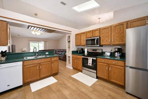 5951 NW Brenda Circle, Port St. Lucie FL - photo 6 of 38