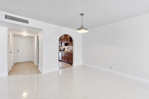 6260 S Falls Circle Drive #110, Lauderhill FL - photo 21 of 32