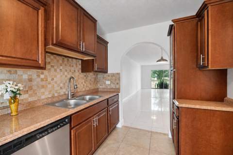 6260 S Falls Circle Drive #110, Lauderhill FL - photo 9 of 32