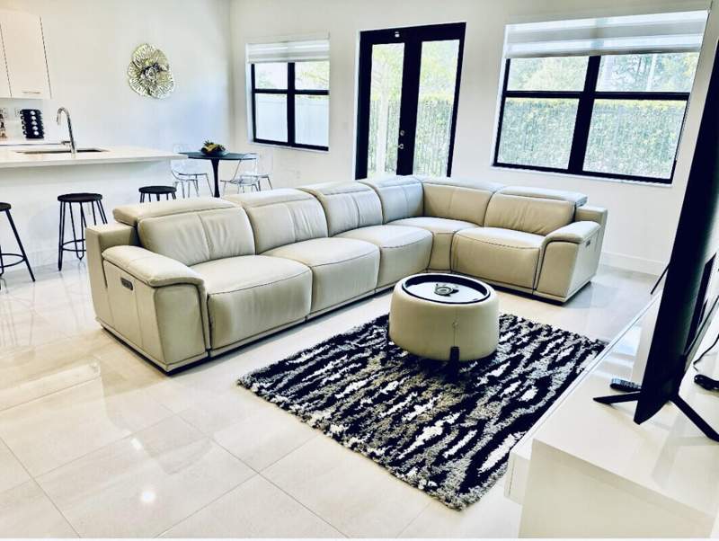 4 bedroom Single Family Residence at 17451 SW 41st Street, Tuscan Isles, Miramar — photo 2