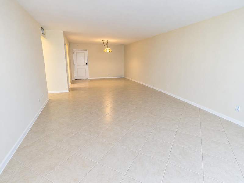 2 bedroom Condominium at 1800 S Ocean Boulevard #1203, Hampton Beach Club, Pompano Beach — photo 4