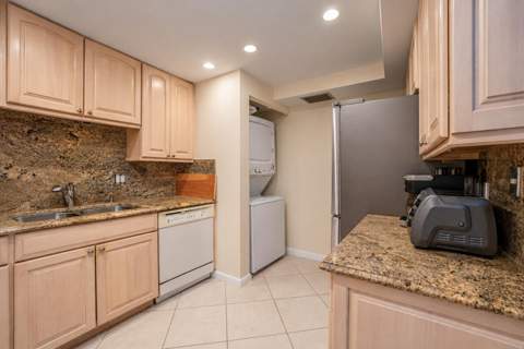 1800 S Ocean Boulevard #1203, Pompano Beach FL - photo 17 of 57
