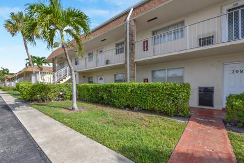 9851 Sandalfoot Boulevard #210, Boca Raton FL - photo 16 of 18