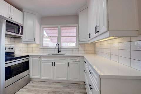 348 SE 4Th Avenue, home for sale in Delray Beach 33483