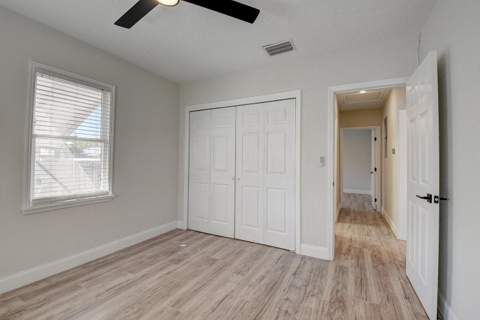 348 SE 4th Avenue, Delray Beach FL - photo 6 of 14