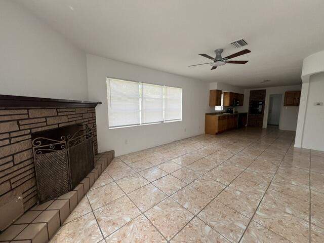 3 bedroom Single Family Residence at 1789 Bacom Point Road, S/D Of 13-42-36 By St Survey In Pb 3 P 3, Pahokee — photo 2