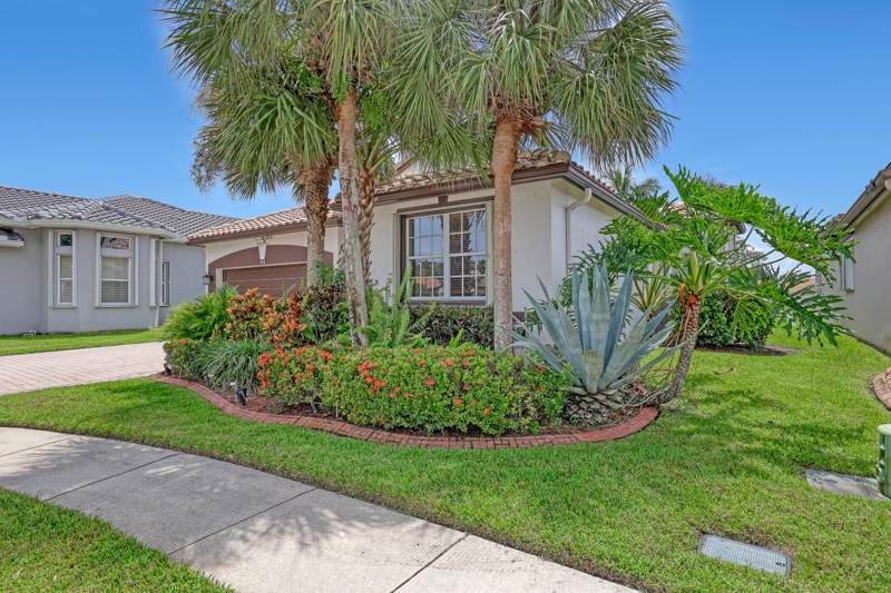 3 bedroom Single Family Residence at 9974 Mantova Drive, Bellaggio, Lake Worth — photo 2