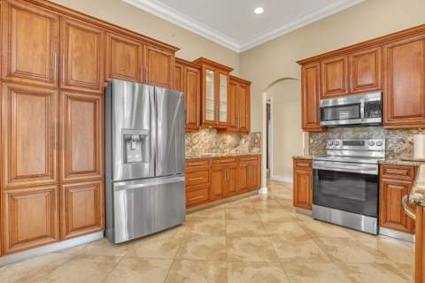 9974 Mantova Drive, Lake Worth FL - photo 10 of 34