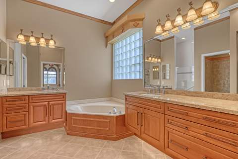 9974 Mantova Drive, Lake Worth FL - photo 17 of 34