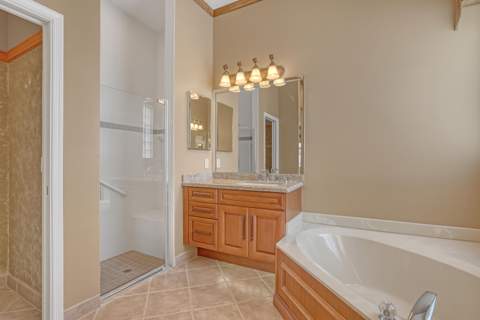 9974 Mantova Drive, Lake Worth FL - photo 18 of 34