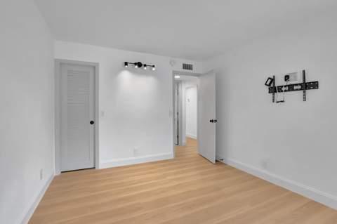 972 Normandy U, Delray Beach FL - photo 19 of 67
