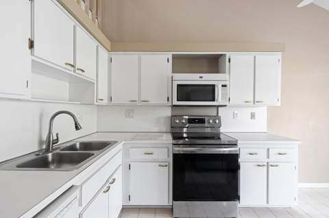 6850 NW 2nd Avenue #16, Boca Raton FL - photo 7 of 40