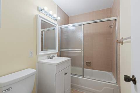 6850 NW 2nd Avenue #16, Boca Raton FL - photo 13 of 40