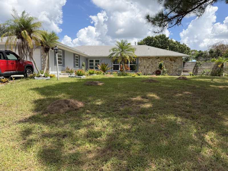 3 bedroom Single Family Residence at 1325 SE Laconia Lane, Port St Lucie Section 2, Port St. Lucie — photo 1