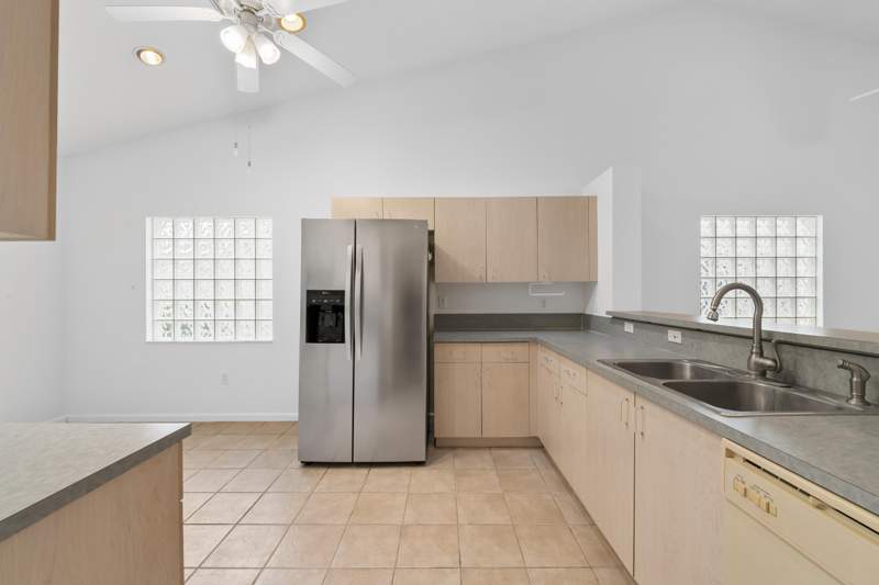 2 bedroom Single Family Residence at 12838 Hampton Lakes Circle, Hampton Lakes, Boynton Beach — photo 4