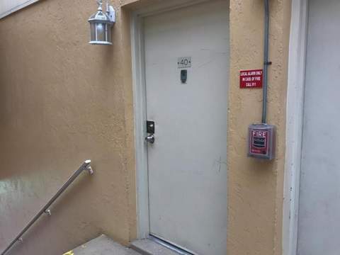 5825 Washington Street #40, Hollywood FL - photo 9 of 16