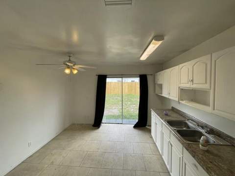 1104 W 24th Street, Riviera Beach FL - photo 12 of 23