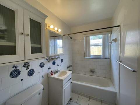 1104 W 24th Street, Riviera Beach FL - photo 19 of 23