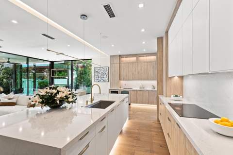 130 NE Wavecrest Way, Boca Raton FL - photo 9 of 78
