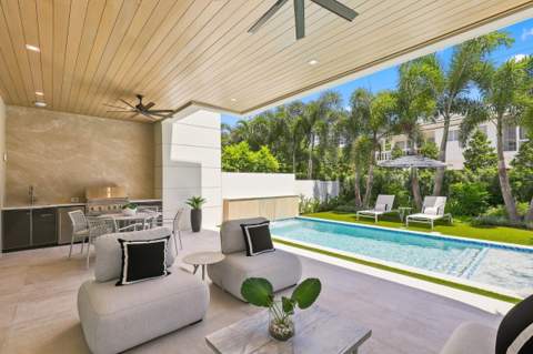 130 NE Wavecrest Way, Boca Raton FL - photo 19 of 78
