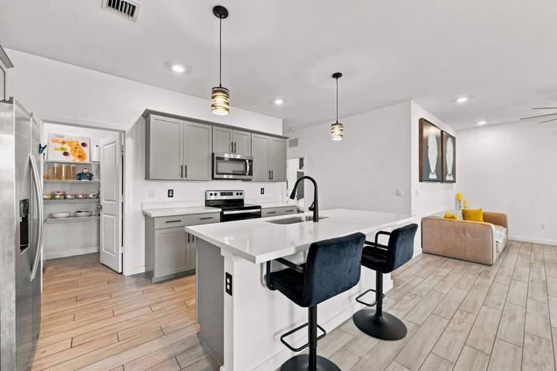 4 bedroom Single Family Residence at 4514 Catalina Way, Catalina Estates, Greenacres — photo 5
