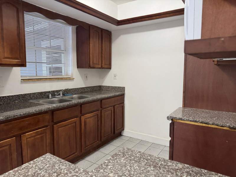 3 bedroom Single Family Residence at 6120 SW 22nd Court, Welwyn Manor Annex, Miramar — photo 5