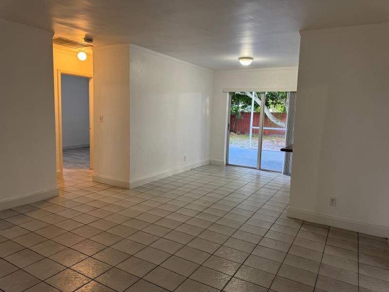 3 bedroom Single Family Residence at 6120 SW 22nd Court, Welwyn Manor Annex, Miramar — photo 3
