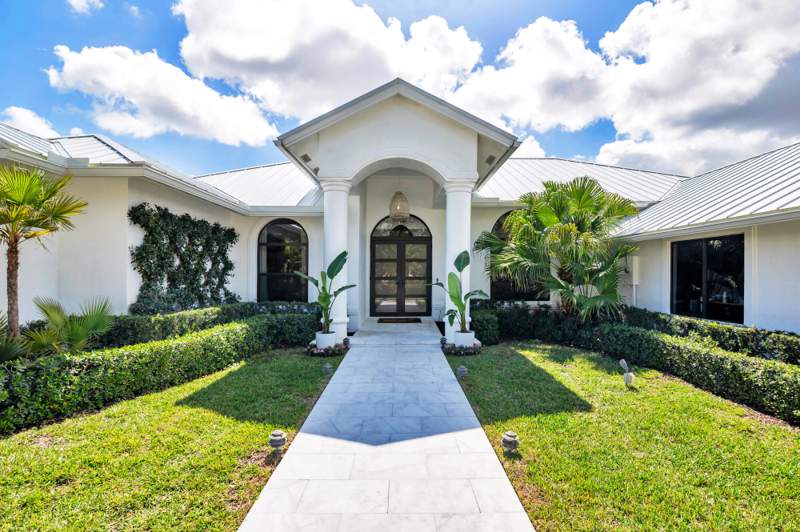 5 bedroom Single Family Residence at 15610 Enstrom Road, Wellington Aero Club Of The Landings At Wellington, Wellington — photo 4