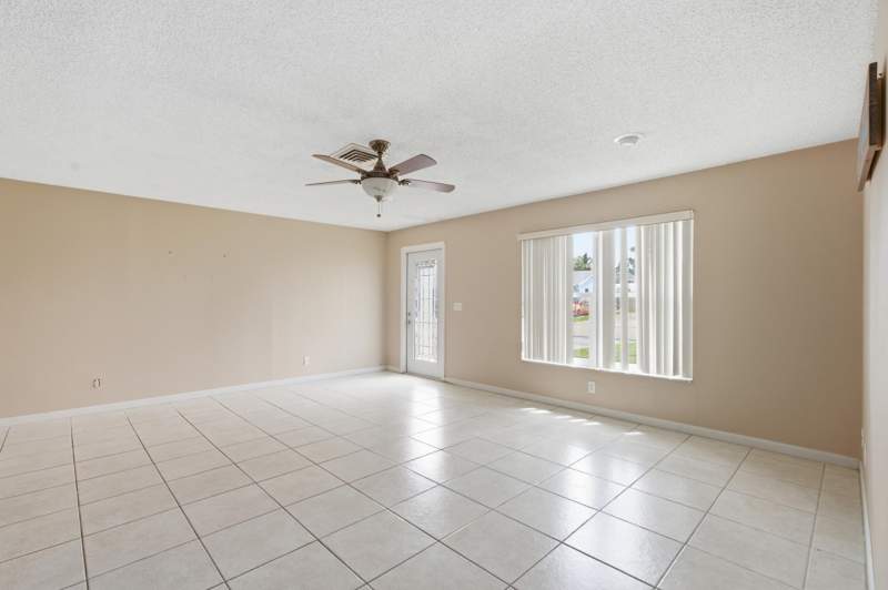 3 bedroom Single Family Residence at 19074 SE Fearnley Drive, Tropic Vista, Jupiter — photo 4