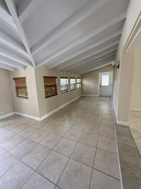 2456 Middle River Drive, Fort Lauderdale FL - photo 12 of 19